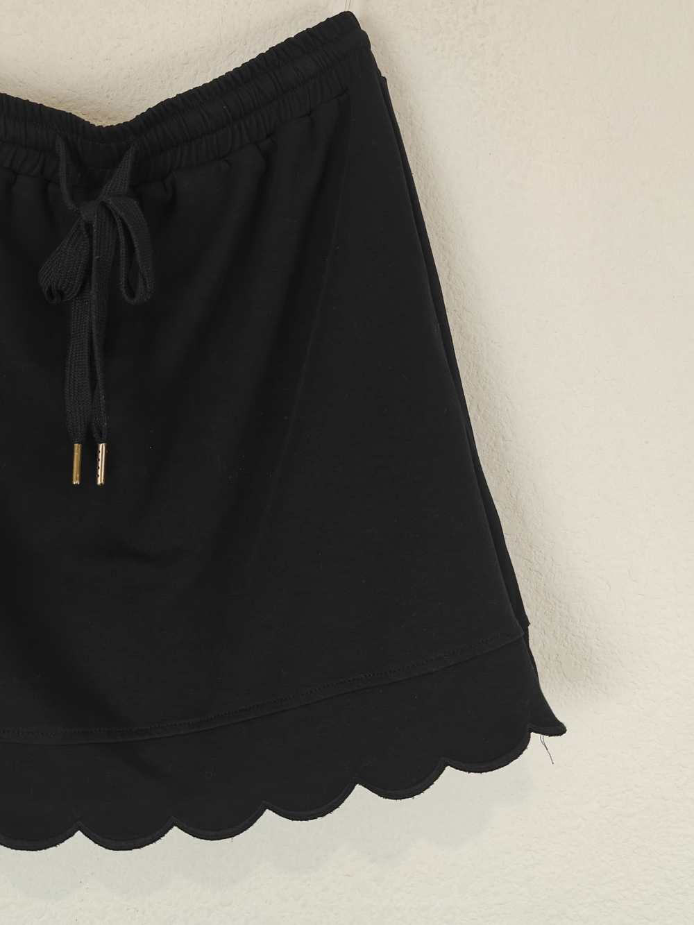 Entro Scallop Hem Skort Mini Skirt Black Athleisure Drawstring Shorts Lined Sz S - Picture 5 of 12
